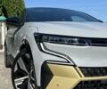 Серый Рено Megane E-Tech, объемом двигателя 0 л и пробегом 51 тыс. км за 23500 $, фото 13 на Automoto.ua
