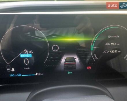 Серый Рено Megane E-Tech, объемом двигателя 0 л и пробегом 42 тыс. км за 18900 $, фото 11 на Automoto.ua