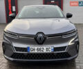 Серый Рено Megane E-Tech, объемом двигателя 0 л и пробегом 88 тыс. км за 19500 $, фото 5 на Automoto.ua