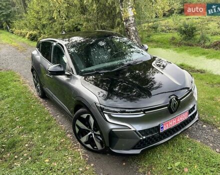 Серый Рено Megane E-Tech, объемом двигателя 0 л и пробегом 65 тыс. км за 23500 $, фото 43 на Automoto.ua