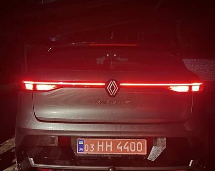 Серый Рено Megane E-Tech, объемом двигателя 0 л и пробегом 65 тыс. км за 23500 $, фото 39 на Automoto.ua