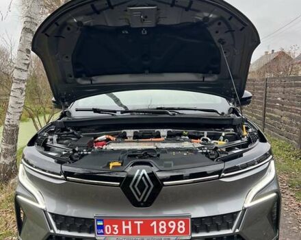 Серый Рено Megane E-Tech, объемом двигателя 0 л и пробегом 33 тыс. км за 23450 $, фото 35 на Automoto.ua