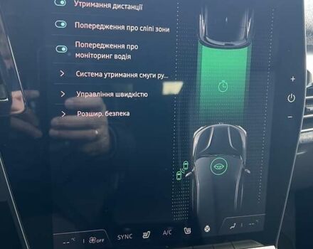 Серый Рено Megane E-Tech, объемом двигателя 0 л и пробегом 65 тыс. км за 23500 $, фото 34 на Automoto.ua