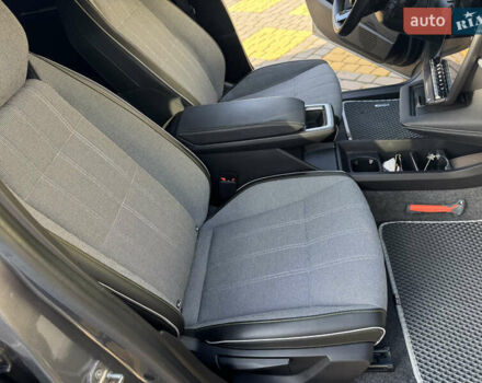 Серый Рено Megane E-Tech, объемом двигателя 0 л и пробегом 43 тыс. км за 23500 $, фото 35 на Automoto.ua