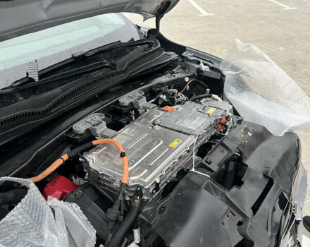 Сірий Рено Megane E-Tech, об'ємом двигуна 0 л та пробігом 30 тис. км за 12000 $, фото 9 на Automoto.ua