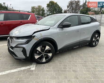 Сірий Рено Megane E-Tech, об'ємом двигуна 0 л та пробігом 30 тис. км за 13000 $, фото 1 на Automoto.ua