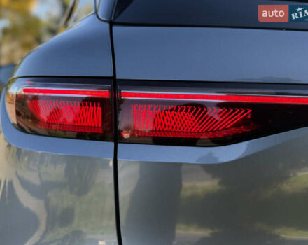 Серый Рено Megane E-Tech, объемом двигателя 0 л и пробегом 100 тыс. км за 22300 $, фото 39 на Automoto.ua