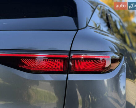 Серый Рено Megane E-Tech, объемом двигателя 0 л и пробегом 100 тыс. км за 22300 $, фото 40 на Automoto.ua