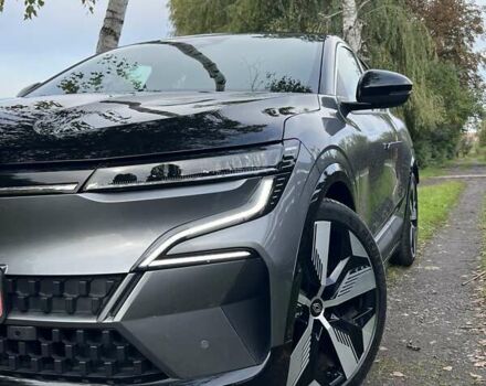 Серый Рено Megane E-Tech, объемом двигателя 0 л и пробегом 65 тыс. км за 23500 $, фото 12 на Automoto.ua