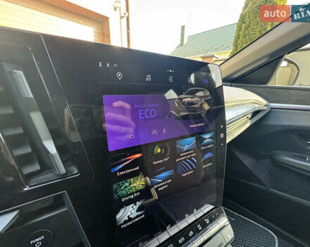 Серый Рено Megane E-Tech, объемом двигателя 0 л и пробегом 43 тыс. км за 23500 $, фото 19 на Automoto.ua