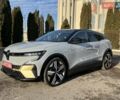 Серый Рено Megane E-Tech, объемом двигателя 0 л и пробегом 5 тыс. км за 23150 $, фото 2 на Automoto.ua