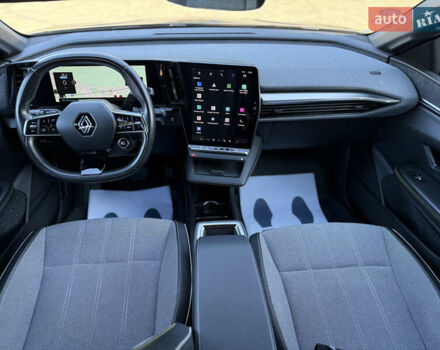 Рено Megane E-Tech 2023 в Дубно на Automoto.ua Серый Рено Megane E-Tech, объемом двигателя 0 л и пробегом 100 тыс. км за 22500 $, фото 76 на Automoto.ua