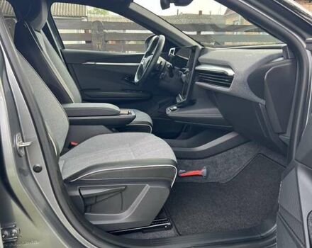 Серый Рено Megane E-Tech, объемом двигателя 0 л и пробегом 65 тыс. км за 23500 $, фото 27 на Automoto.ua