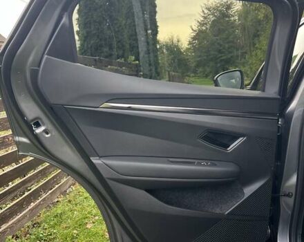 Серый Рено Megane E-Tech, объемом двигателя 0 л и пробегом 65 тыс. км за 23500 $, фото 20 на Automoto.ua