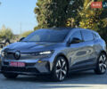 Серый Рено Megane E-Tech, объемом двигателя 0 л и пробегом 100 тыс. км за 22300 $, фото 2 на Automoto.ua