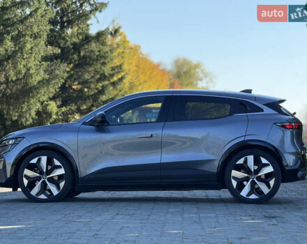 Серый Рено Megane E-Tech, объемом двигателя 0 л и пробегом 100 тыс. км за 22300 $, фото 42 на Automoto.ua