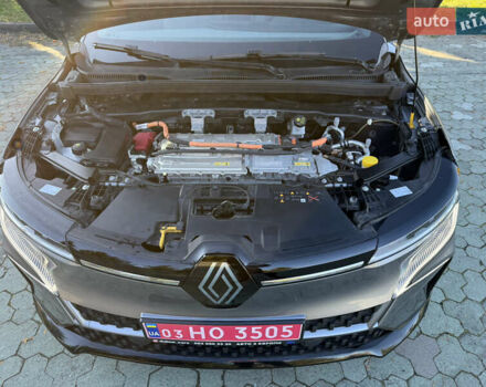 Рено Megane E-Tech 2023 в Дубно на Automoto.ua Серый Рено Megane E-Tech, объемом двигателя 0 л и пробегом 100 тыс. км за 22500 $, фото 96 на Automoto.ua