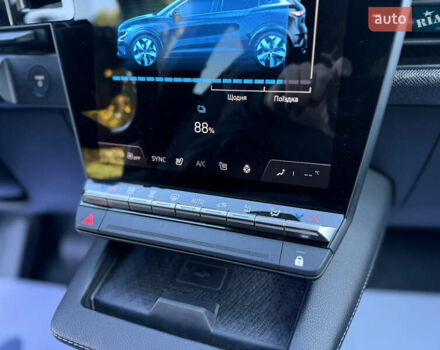 Серый Рено Megane E-Tech, объемом двигателя 0 л и пробегом 100 тыс. км за 22300 $, фото 64 на Automoto.ua