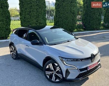 Серый Рено Megane E-Tech, объемом двигателя 0 л и пробегом 2 тыс. км за 26500 $, фото 15 на Automoto.ua