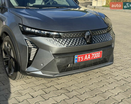 Серый Рено Megane E-Tech, объемом двигателя 0 л и пробегом 4 тыс. км за 31000 $, фото 31 на Automoto.ua