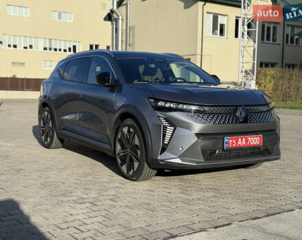 Серый Рено Megane E-Tech, объемом двигателя 0 л и пробегом 4 тыс. км за 31000 $, фото 10 на Automoto.ua