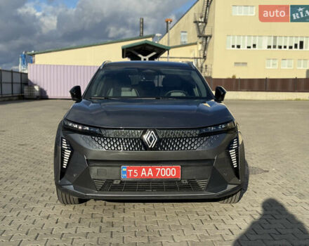 Серый Рено Megane E-Tech, объемом двигателя 0 л и пробегом 4 тыс. км за 31000 $, фото 24 на Automoto.ua