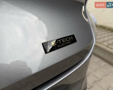 Серый Рено Megane E-Tech, объемом двигателя 0 л и пробегом 4 тыс. км за 31000 $, фото 35 на Automoto.ua