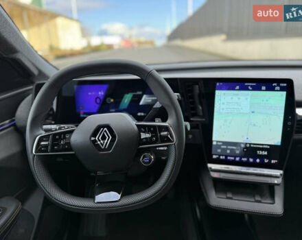 Серый Рено Megane E-Tech, объемом двигателя 0 л и пробегом 4 тыс. км за 31000 $, фото 47 на Automoto.ua