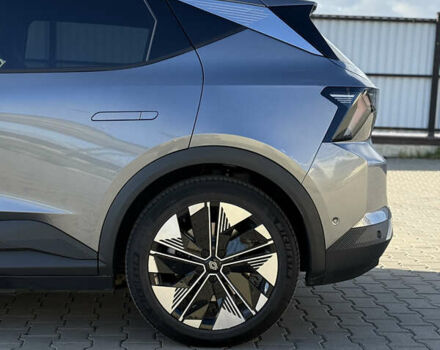 Серый Рено Megane E-Tech, объемом двигателя 0 л и пробегом 4 тыс. км за 31000 $, фото 15 на Automoto.ua