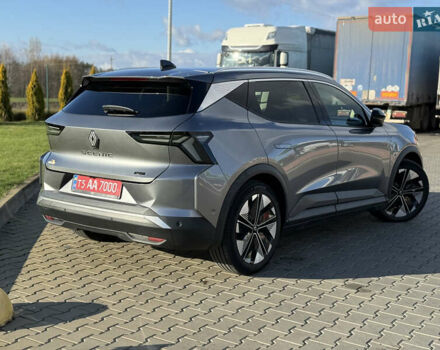 Серый Рено Megane E-Tech, объемом двигателя 0 л и пробегом 4 тыс. км за 31000 $, фото 8 на Automoto.ua