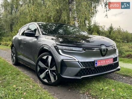 Рено Megane E-Tech 2023 у Дубно на Automoto.ua Сірий Рено Megane E-Tech, об'ємом двигуна 0 л та пробігом 65 тис. км за 23500 $, фото 1 на Automoto.ua