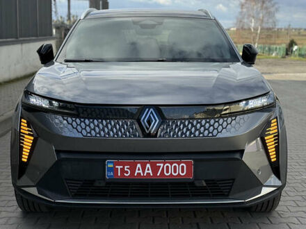 Серый Рено Megane E-Tech, объемом двигателя 0 л и пробегом 4 тыс. км за 31000 $, фото 1 на Automoto.ua