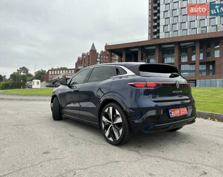 Синій Рено Megane E-Tech, об'ємом двигуна 0 л та пробігом 193 тис. км за 19500 $, фото 2 на Automoto.ua