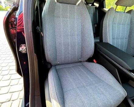 Синий Рено Megane E-Tech, объемом двигателя 0 л и пробегом 28 тыс. км за 21000 $, фото 29 на Automoto.ua