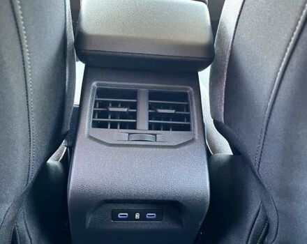 Синий Рено Megane E-Tech, объемом двигателя 0 л и пробегом 28 тыс. км за 21000 $, фото 16 на Automoto.ua