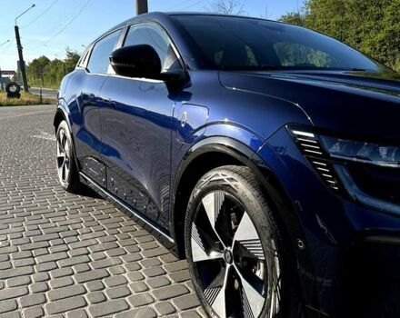 Синий Рено Megane E-Tech, объемом двигателя 0 л и пробегом 28 тыс. км за 21000 $, фото 13 на Automoto.ua