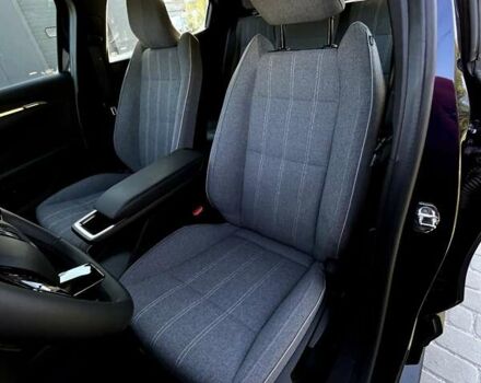 Синий Рено Megane E-Tech, объемом двигателя 0 л и пробегом 28 тыс. км за 21000 $, фото 28 на Automoto.ua