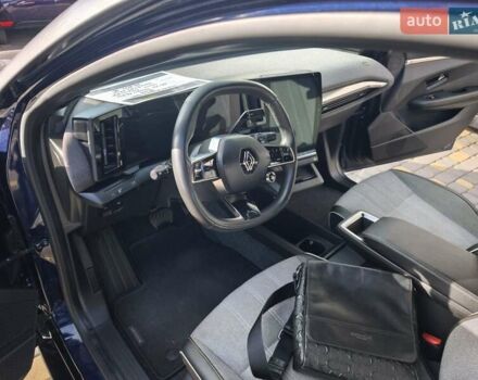 Синий Рено Megane E-Tech, объемом двигателя 0 л и пробегом 120 тыс. км за 19800 $, фото 20 на Automoto.ua