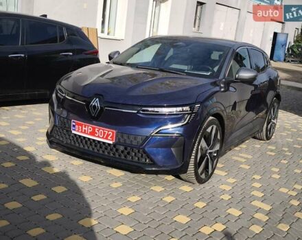Синий Рено Megane E-Tech, объемом двигателя 0 л и пробегом 120 тыс. км за 19800 $, фото 3 на Automoto.ua