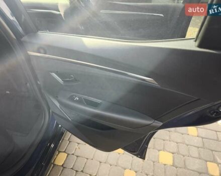 Синий Рено Megane E-Tech, объемом двигателя 0 л и пробегом 120 тыс. км за 19800 $, фото 24 на Automoto.ua