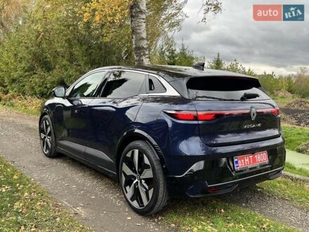 Синий Рено Megane E-Tech, объемом двигателя 0 л и пробегом 38 тыс. км за 24000 $, фото 1 на Automoto.ua