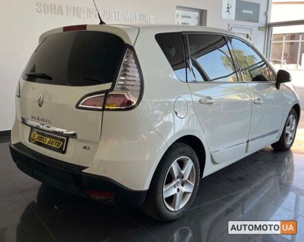 Белый Рено Megane Scenic, объемом двигателя 1.6 л и пробегом 237 тыс. км за 12000 $, фото 6 на Automoto.ua