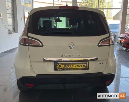 Белый Рено Megane Scenic, объемом двигателя 1.6 л и пробегом 237 тыс. км за 12000 $, фото 5 на Automoto.ua