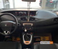 Белый Рено Megane Scenic, объемом двигателя 1.6 л и пробегом 237 тыс. км за 12000 $, фото 12 на Automoto.ua
