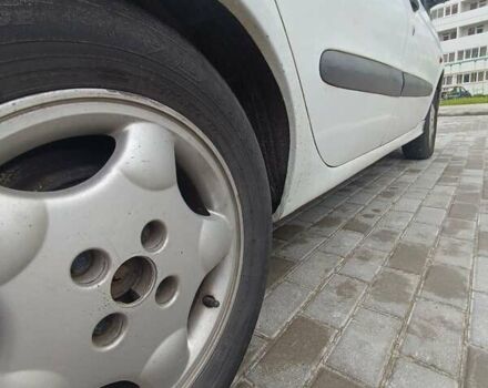 Білий Рено Megane Scenic, об'ємом двигуна 1.6 л та пробігом 335 тис. км за 2500 $, фото 2 на Automoto.ua