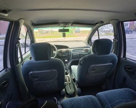 Білий Рено Megane Scenic, об'ємом двигуна 1.6 л та пробігом 335 тис. км за 2500 $, фото 17 на Automoto.ua