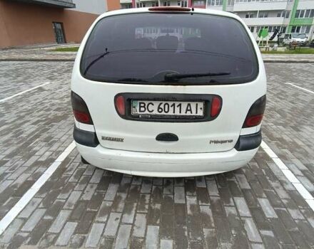 Білий Рено Megane Scenic, об'ємом двигуна 1.6 л та пробігом 335 тис. км за 2500 $, фото 22 на Automoto.ua