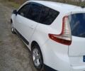 Белый Рено Megane Scenic, объемом двигателя 1.5 л и пробегом 335 тыс. км за 7000 $, фото 7 на Automoto.ua