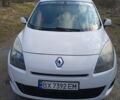Белый Рено Megane Scenic, объемом двигателя 1.5 л и пробегом 335 тыс. км за 7000 $, фото 12 на Automoto.ua