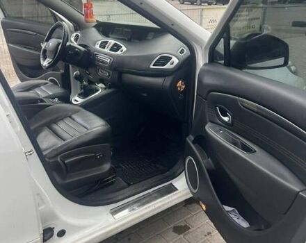Белый Рено Megane Scenic, объемом двигателя 1.4 л и пробегом 200 тыс. км за 6700 $, фото 14 на Automoto.ua